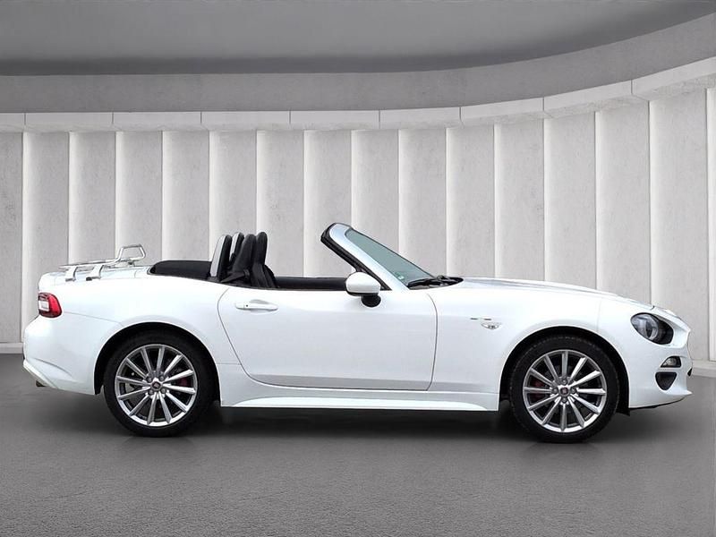 Gebraucht Fiat 124 Spider Lusso 140 PS (102 kW) 2017 Weiß Cabrio