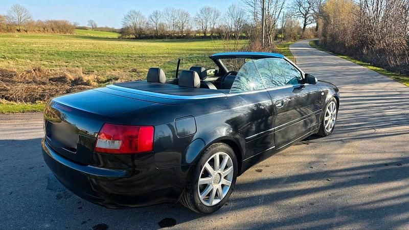 Gebraucht Audi A4 Cabriolet 163 PS (119 kW) 2002 Schwarz Cabrio
