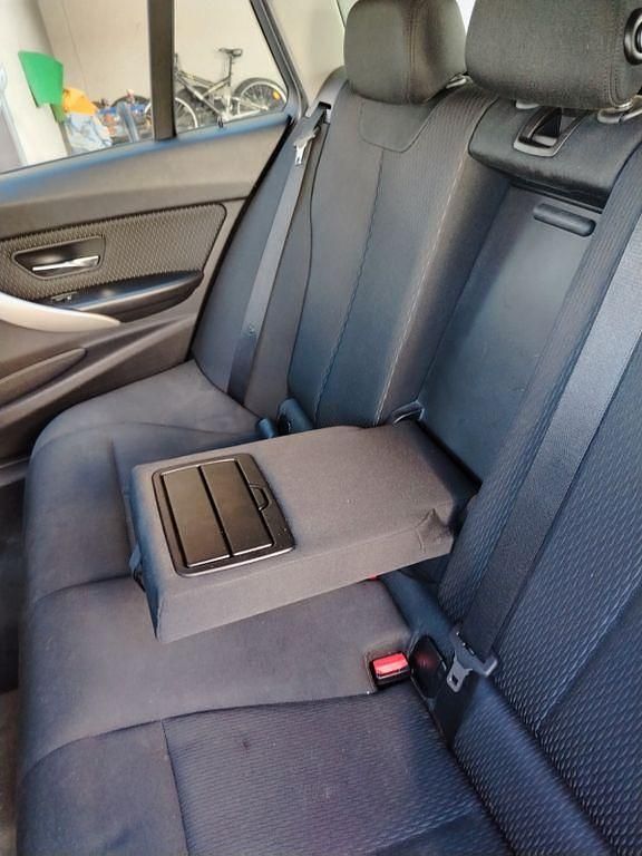 Gebraucht BMW 318 143 PS (105 kW) 2013 Weiß Kombi