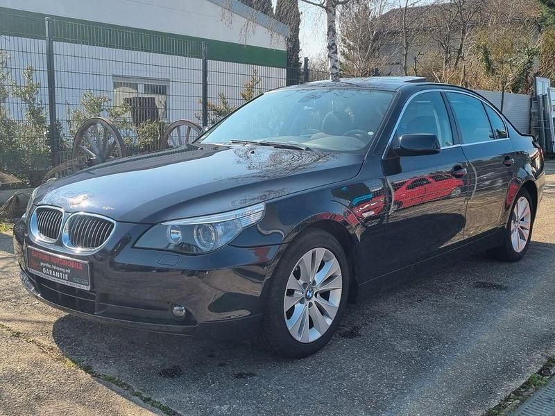 Gebraucht BMW 523 177 PS (130 kW) 2006 Blau Limousine