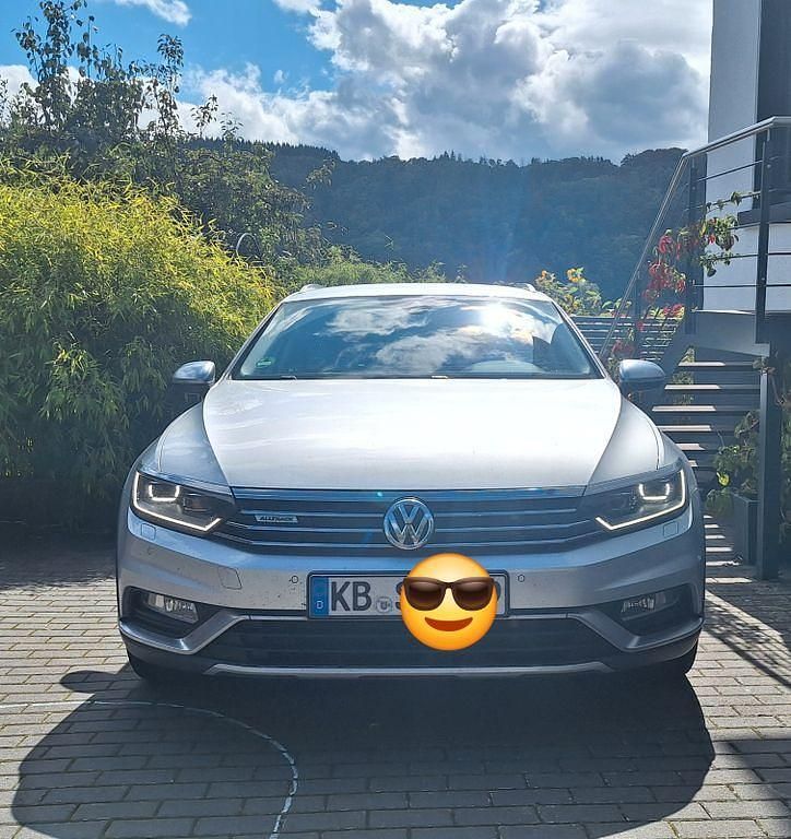 Gebraucht VW Passat Alltrack Highline 239 PS (175 kW) 2015 Silber Kombi