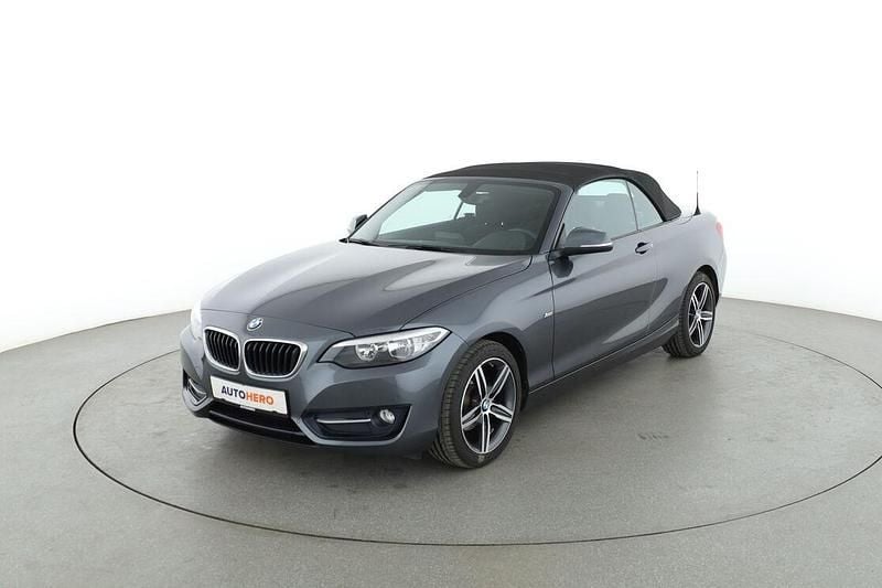Grau Gebraucht 2016 BMW 218 Sport Line Cabrio | 15.230 € (Guter Preis) - Bild 1/3