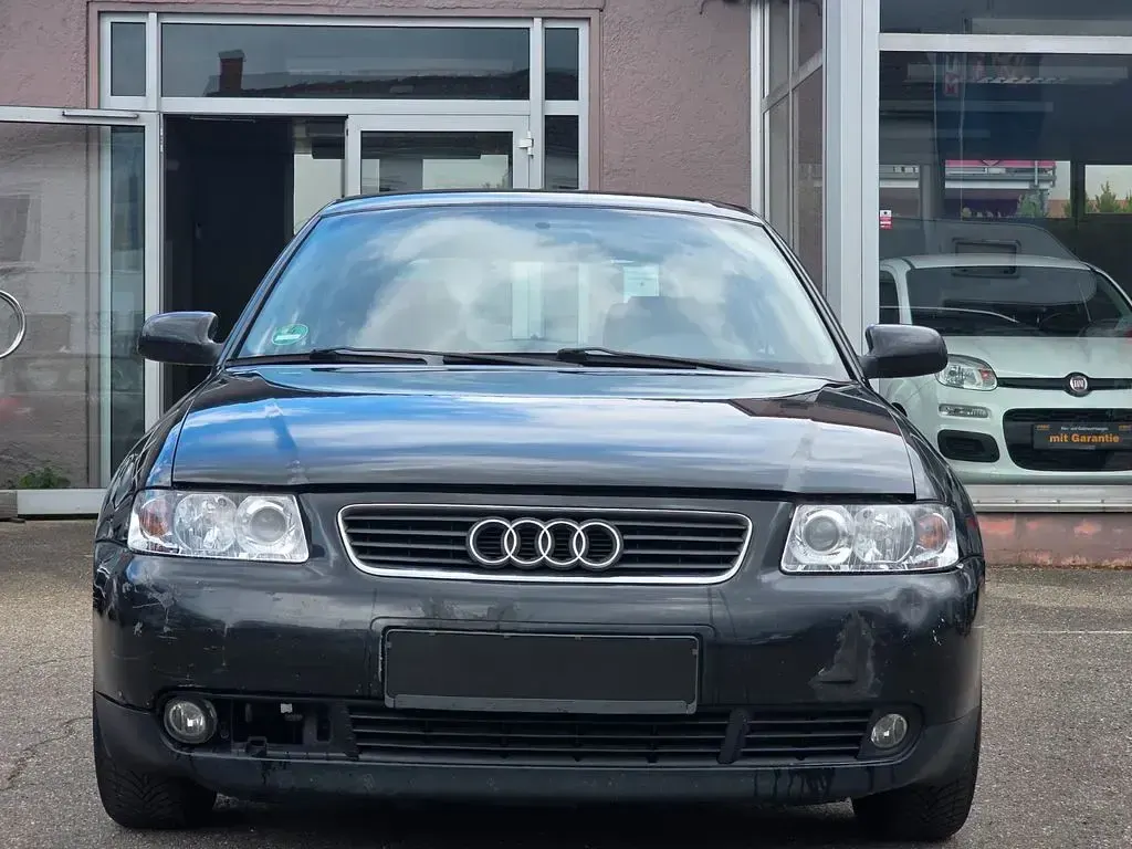 Brugt Audi A3 Ambiente 102 HK (75 kW) 2003 Sort Hatchback