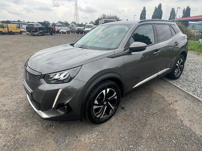 Grau Gebraucht 2020 Peugeot 2008 Allure SUV | 14.990 € (Fairer Preis) - Bild 1/4