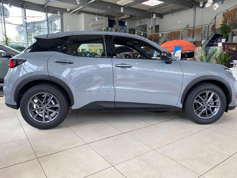 Neu Lexus LBX 136 PS (100 kW) 2025 Grau SUV