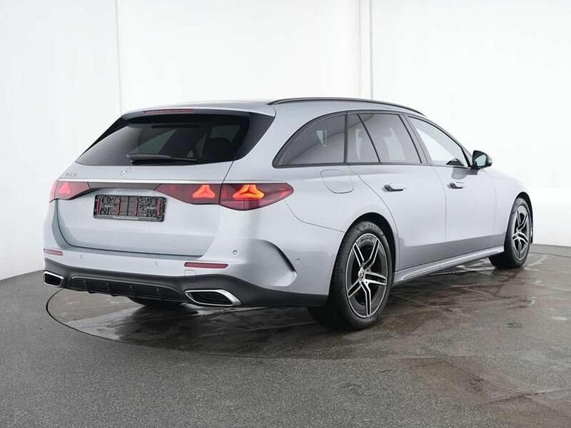 Gebraucht Mercedes E200 AMG 204 PS (150 kW) 2025 Hightechsilber Kombi