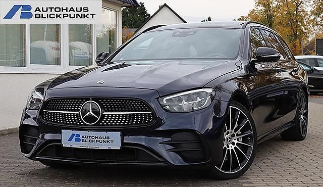 Gebraucht Mercedes E400 AMG 330 PS (242 kW) 2022 Nautikblau Kombi
