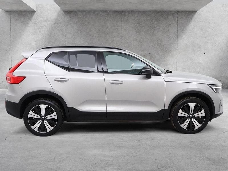 Gebraucht Volvo XC40 Core 169 kW (231 PS) 2022 Silver dawn SUV