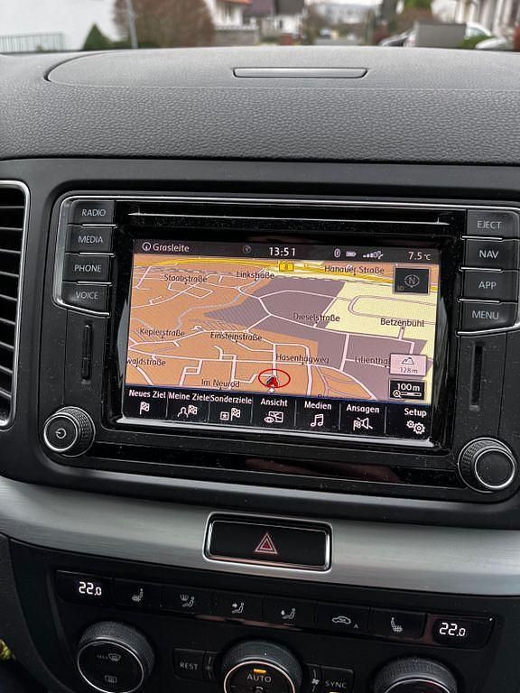 Gebraucht VW Sharan Highline 150 PS (110 kW) 2017 Grau Van / Kleinbus