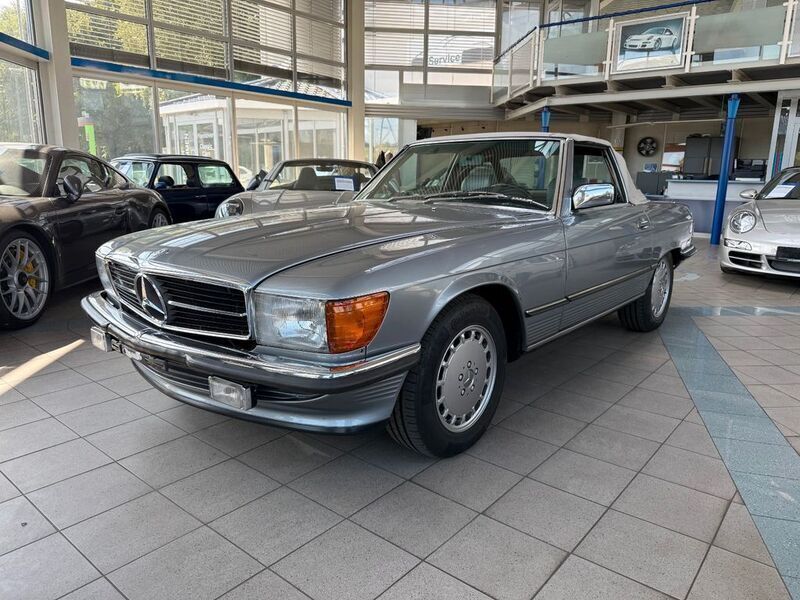 Gebraucht Mercedes 560 231 PS (169 kW) 1987 Silber Cabrio