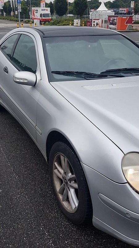 Gebraucht Mercedes CL200 163 PS (119 kW) 2001 Silber Coupé