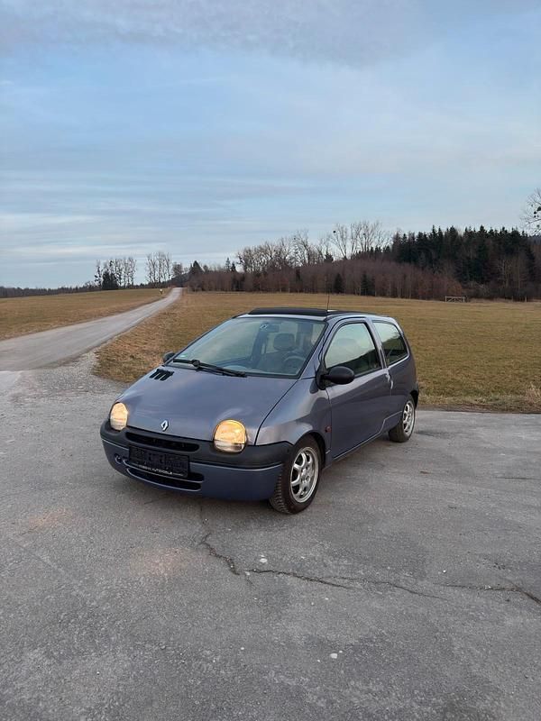 Violet Gebraucht 2000 Renault Twingo Kleinwagen | 1.650 € (Fairer Preis) - Bild 1/4