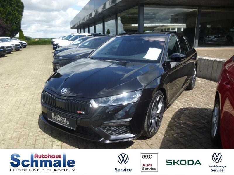 Schwarz Gebraucht 2021 Skoda Octavia RS Kombi | 28.990 € (Etwas zu teuer) - Bild 1/4