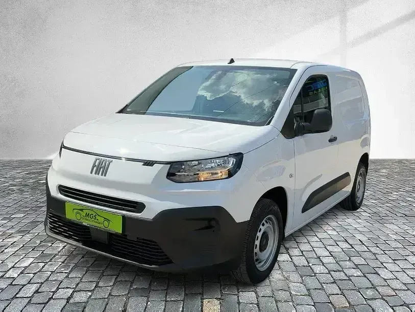 Gebraucht Fiat Doblò 110 PS (80 kW) 2025 Weiss Van / Kleinbus