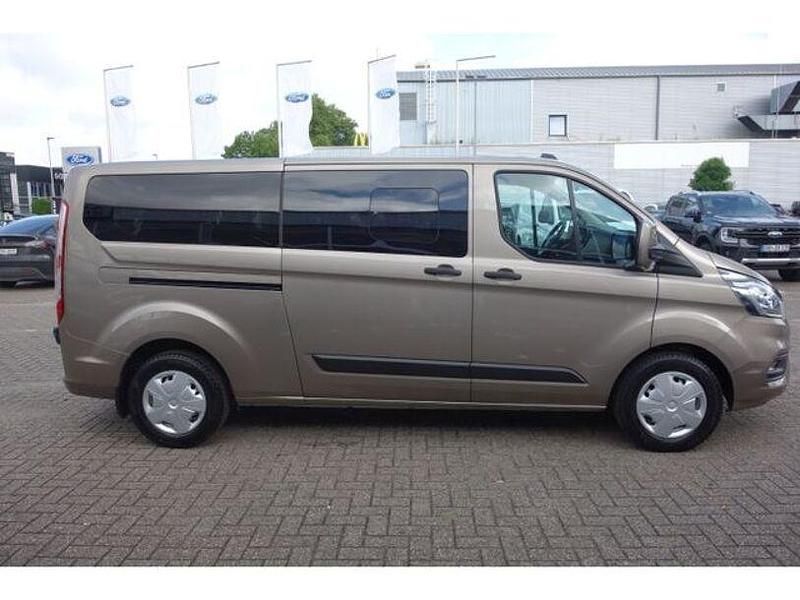 Gebraucht Ford Transit Custom Trend 131 PS (96 kW) 2023 Silber Kombi