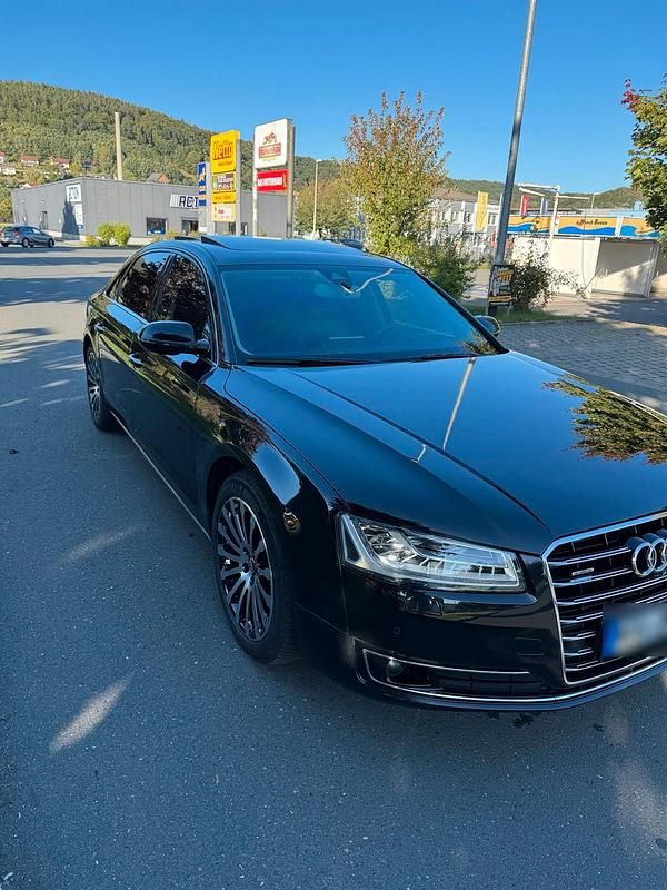 Gebraucht Audi A8L 258 PS (189 kW) 2014 Schwarz Limousine