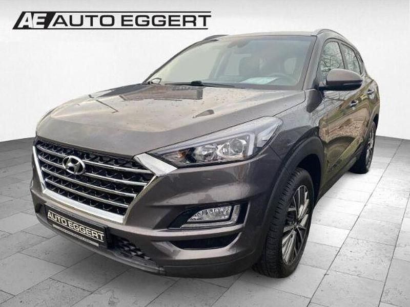 Braun Gebraucht 2019 Hyundai Tucson Advantage SUV | 15.950 € (Fairer Preis) - Bild 1/3