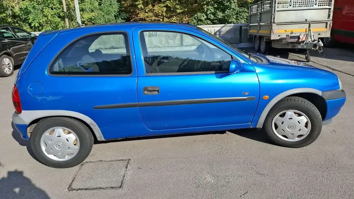 Gebraucht Opel Corsa Edition 65 PS (47 kW) 1999 Blau Kleinwagen