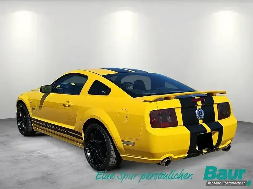 Gebraucht Ford Mustang GT Premium 305 PS (224 kW) 2005 Gelb Coupé