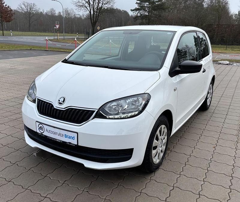 Gebraucht Skoda Citigo Active 60 PS (44 kW) 2019 Weiß Kleinwagen