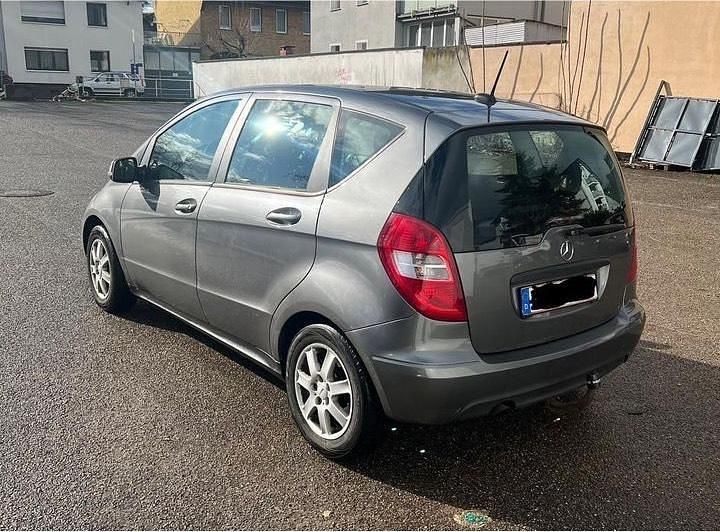 Gebraucht Mercedes A170 Classic 115 PS (84 kW) 2009 Grau Limousine