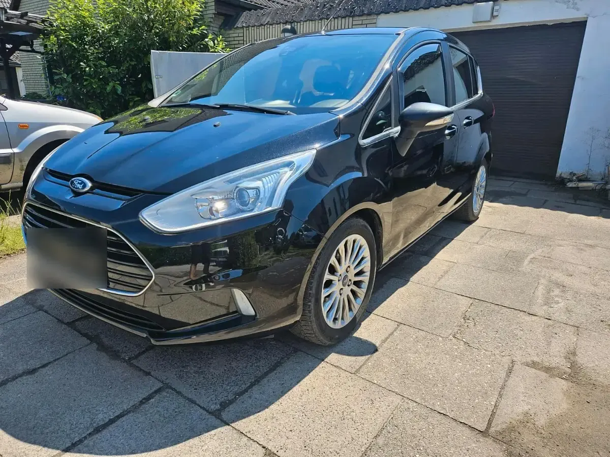 Gebraucht Ford B-MAX 100 PS (73 kW) 2013 Schwarz Van / Kleinbus