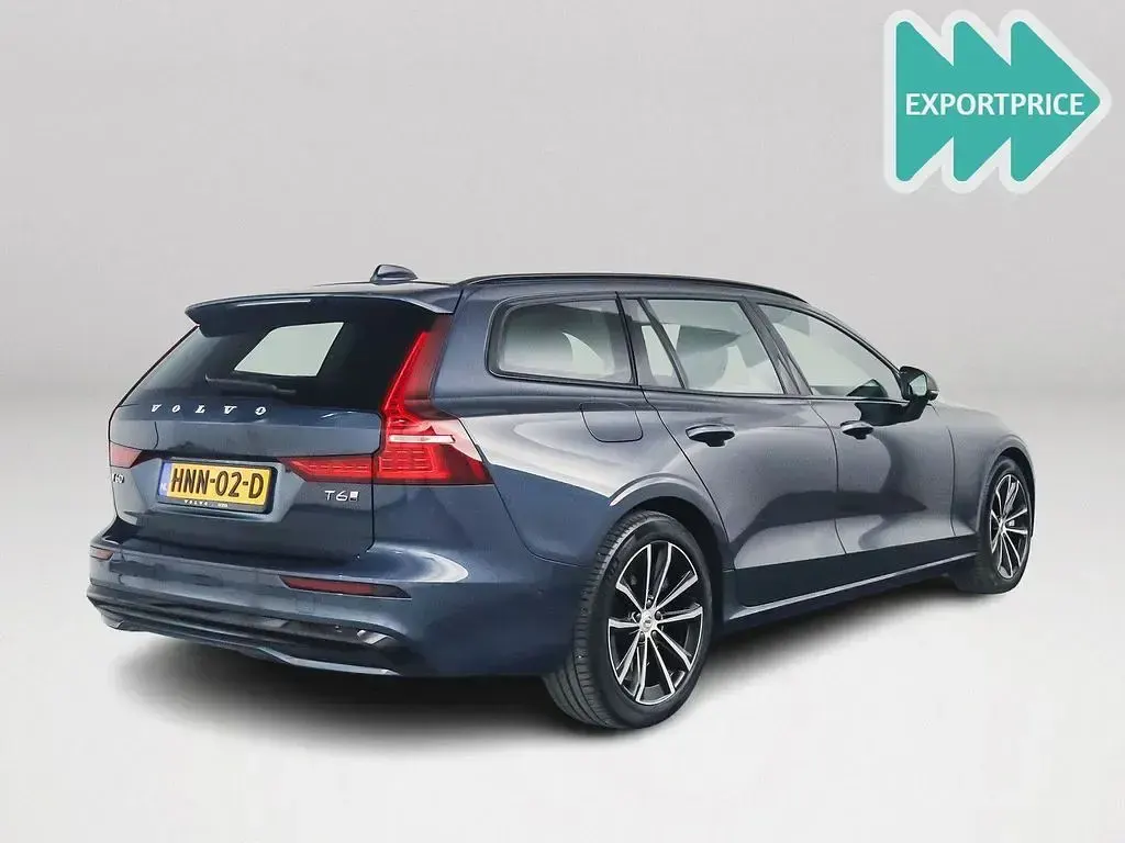 Gebraucht Volvo V60 Plus 349 PS (256 kW) 2025 Blau Kombi