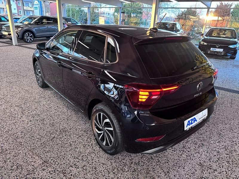 Neu VW Polo Life 95 PS (69 kW) 2025 Schwarz Limousine
