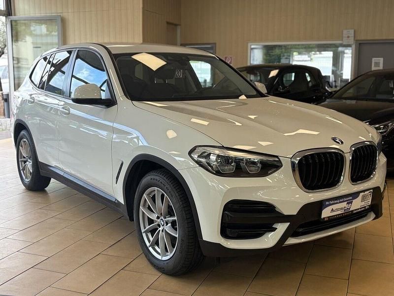 Weiß alpinweiss iii Gebraucht 2021 BMW X3 Performance SUV | 30.440 € (Superpreis) - Bild 1/4
