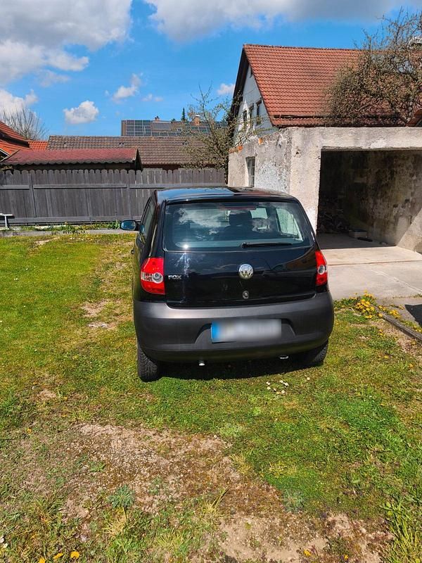 Usata VW Fox 55 CV (40 kW) 2007 Nero Utilitaria