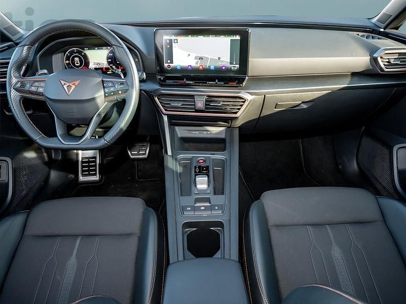 Gebraucht Cupra Leon 204 PS (150 kW) 2022 Weiß Kleinwagen