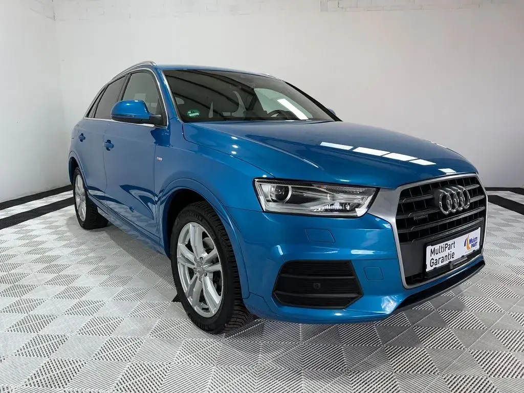 Gebraucht Audi Q3 S-Line 184 PS (135 kW) 2015 Blau SUV