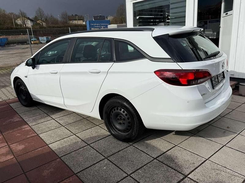 Gebraucht Opel Astra 105 PS (77 kW) 2020 Weiß Kombi