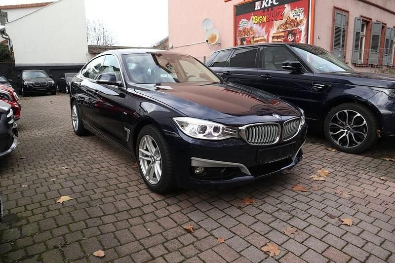 Blau Gebraucht 2014 BMW 328 Gran Turismo Comfort Edition Limousine | 13.990 € (Guter Preis) - Bild 1/4