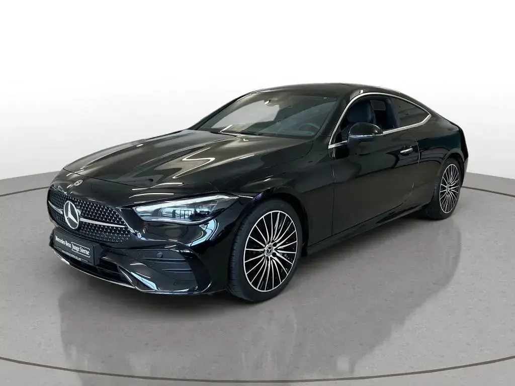 Gebraucht Mercedes 200 204 PS (150 kW) 2025 Obsidianschwarz (metallic) Coupé
