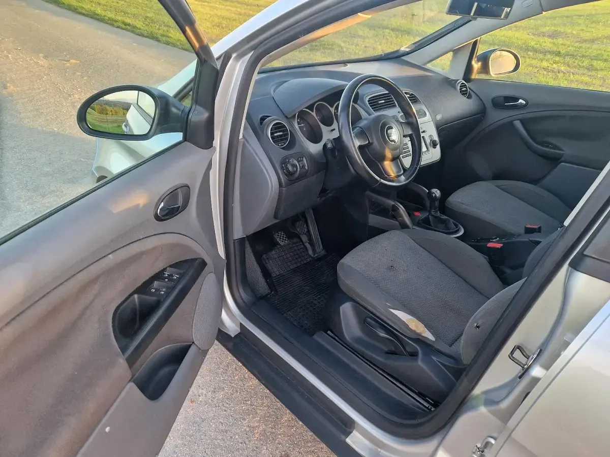 Gebraucht Seat Altea 105 PS (77 kW) 2004 Silber Van / Kleinbus