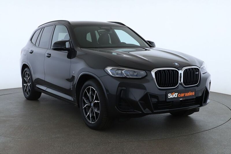 Grau Gebraucht 2023 BMW X3 Performance SUV | 52.880 € (Guter Preis) - Bild 1/4