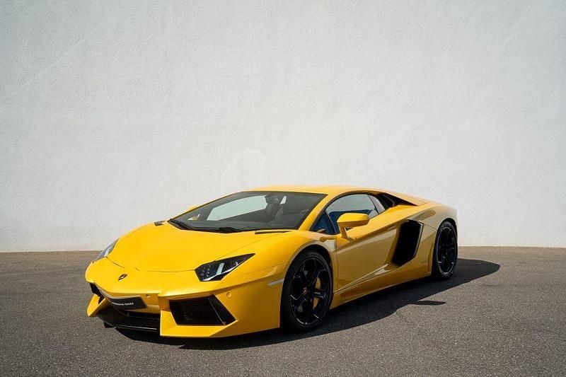 Gebraucht Lamborghini Aventador 700 PS (514 kW) 2012 Giallo orion Coupé