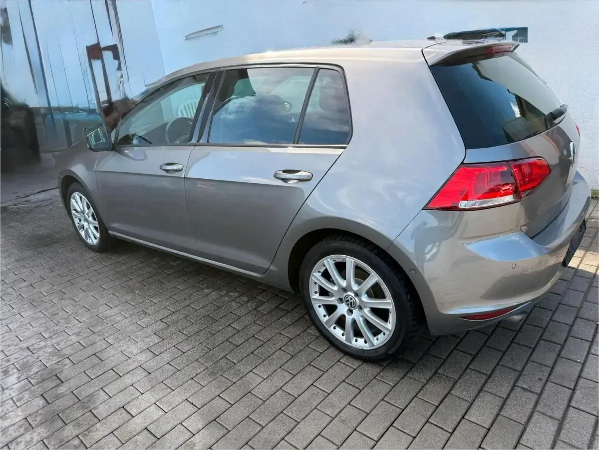 Gebraucht VW Golf VII 150 PS (110 kW) 2013 Braun Limousine