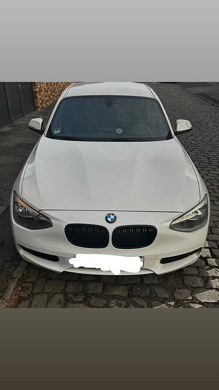 Gebraucht BMW 116 132 PS (97 kW) 2012 Weiß Kleinwagen