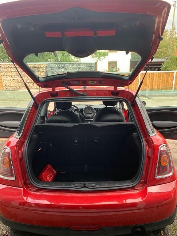 Second-hand Mini ONE 75 CP (55 kW) 2009 Roșu Hatchback