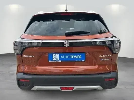 Gebraucht Suzuki SX4 S-Cross Comfort 129 PS (94 kW) 2024 Braun SUV