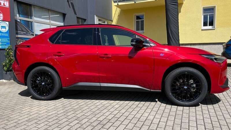 Gebraucht Subaru Solterra Platinum 160 kW (218 PS) 2024 Emotional red SUV