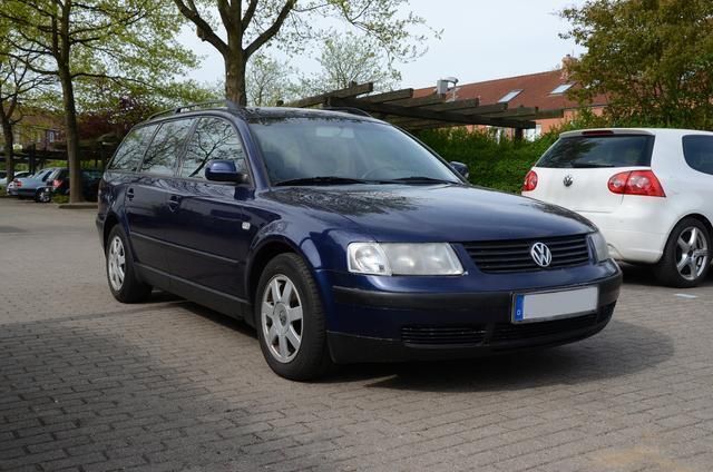 Gebraucht VW Passat 156 PS (114 kW) 2000 Blau metallic Kombi