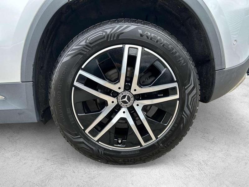 Gebraucht Mercedes GLA180 116 PS (85 kW) 2021 Iridiumsilber metallic SUV