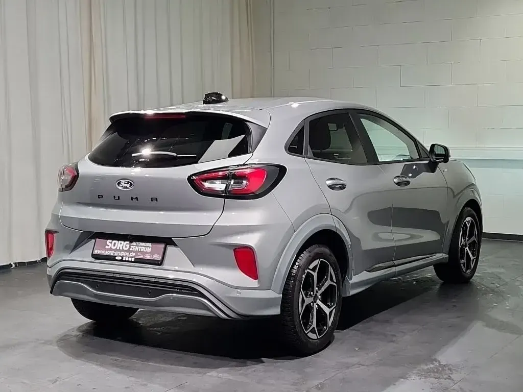 Gebraucht Ford Puma ST-Line X 125 PS (91 kW) 2025 Silber, solar silver metallic SUV
