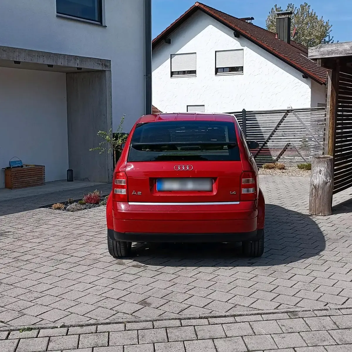 Gebraucht Audi A2 75 PS (55 kW) 2003 Rot Kleinwagen