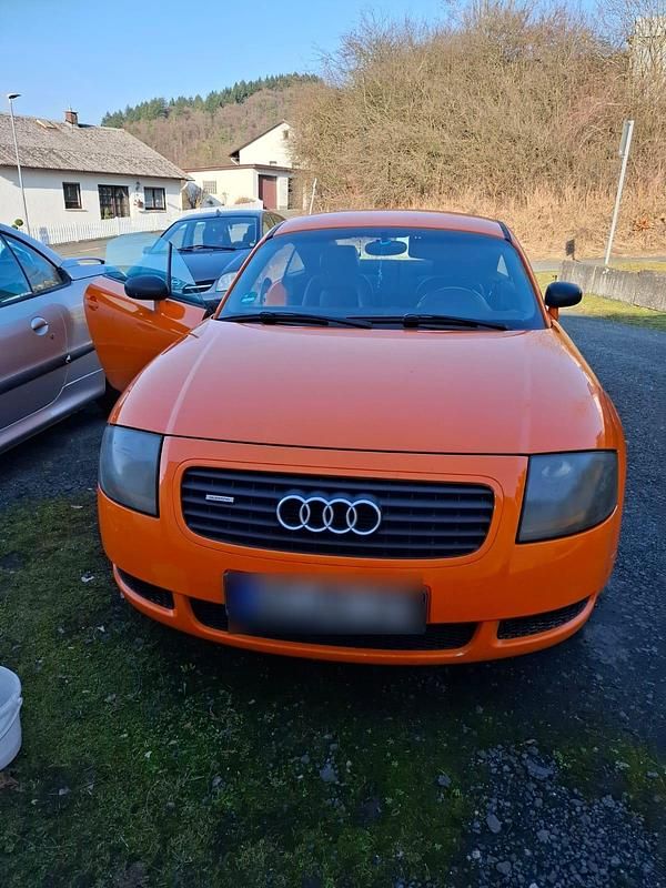Gebraucht Audi TT 180 PS (132 kW) 1999 Orange Coupé