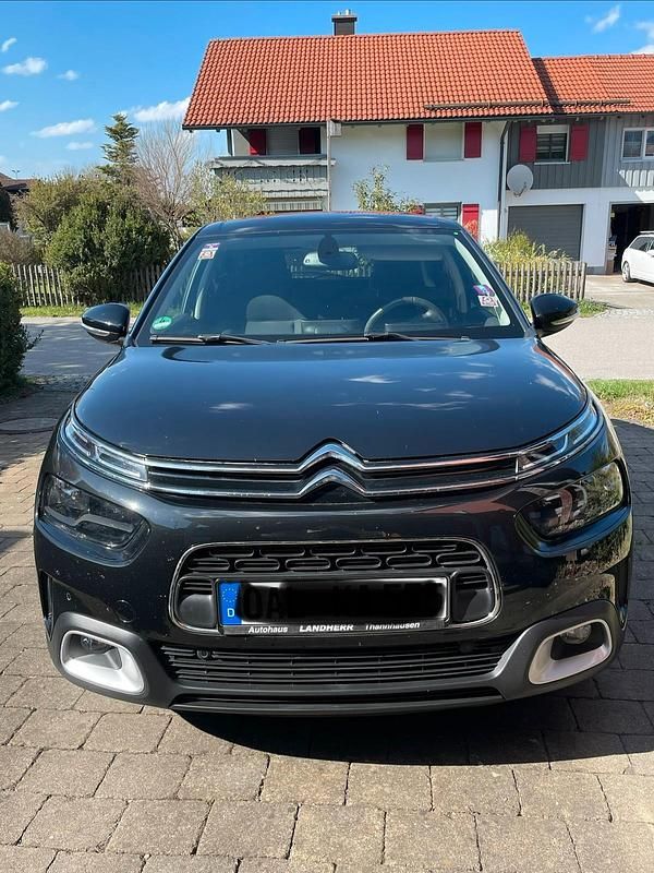 Second-hand Citroën C4 PureTech 110 CP (80 kW) 2020 Negru Berlinǎ