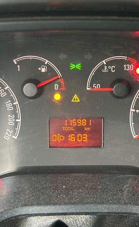 Gebraucht Opel Combo Edition 105 PS (77 kW) 2016 Weiß Van / Kleinbus